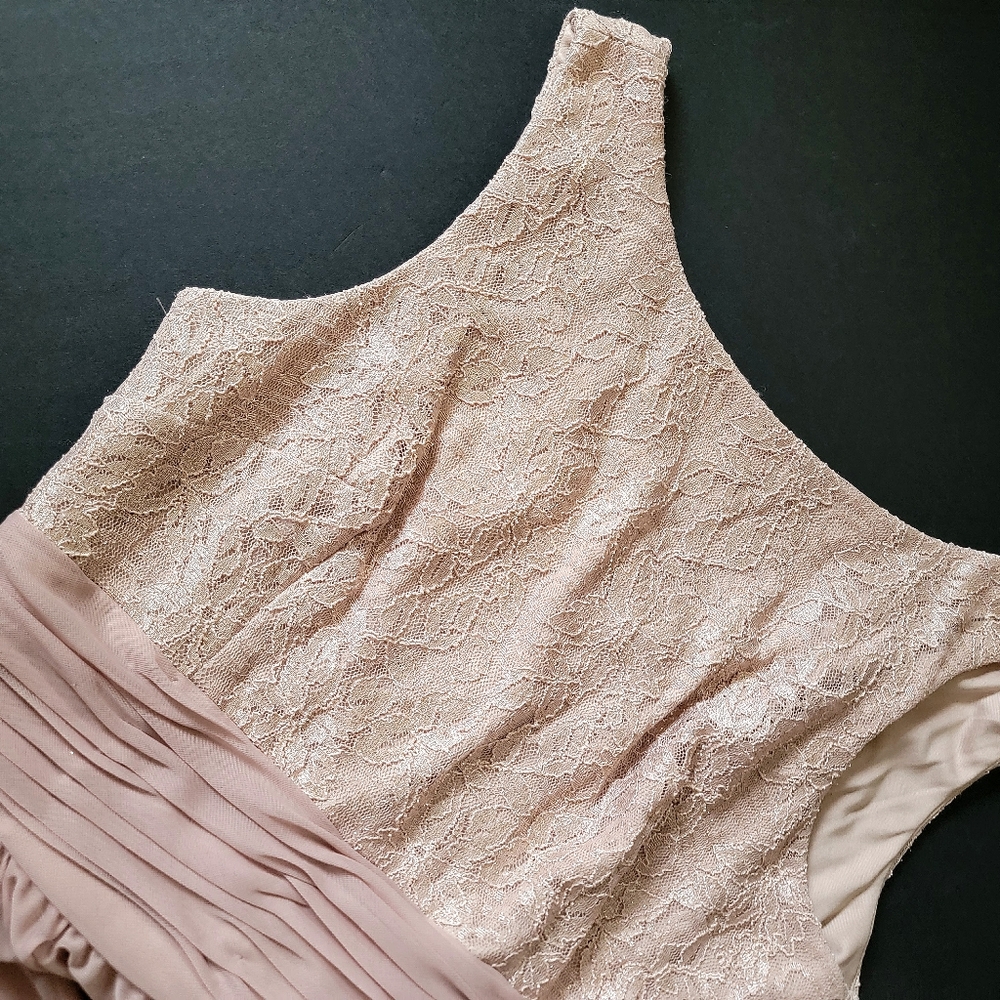 Jessica Howard Midi Length Formal dress shimmer light lace pink 14